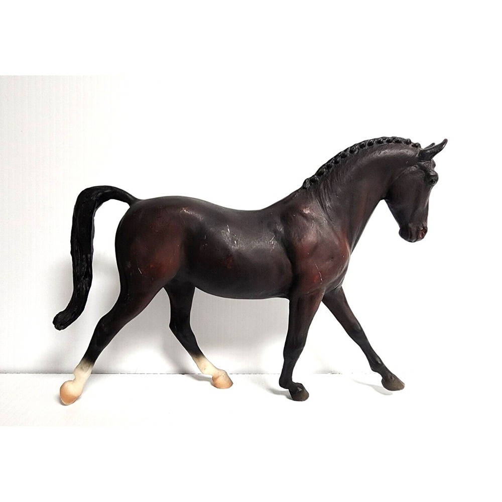 Breyer Classic #639 Dark Bay Keen (from Jump Set) 1998